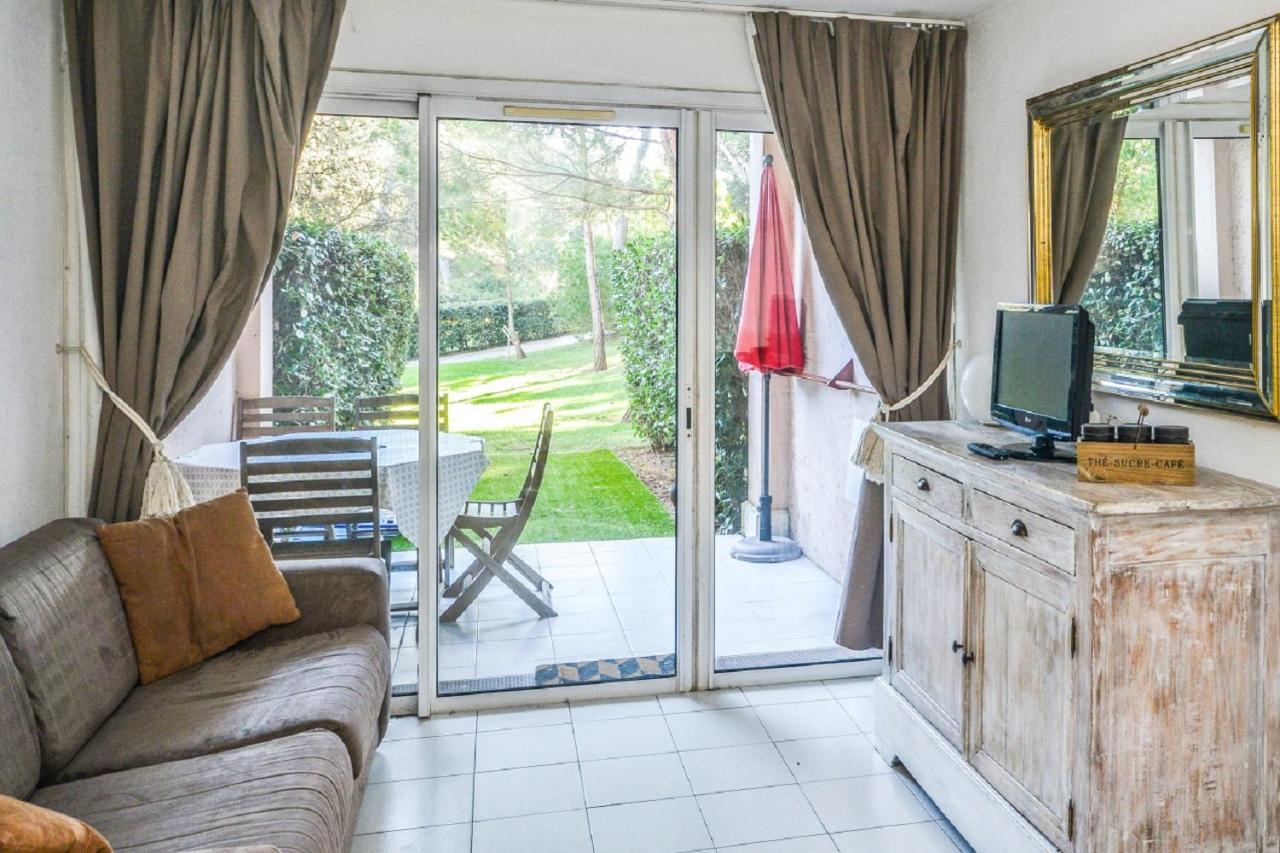 Residence La Pinede - Maeva Home 耶尔 客房 照片